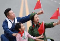 将女儿越推越远的父亲